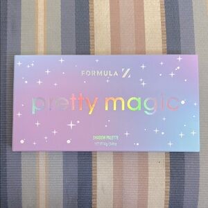 Formula Z Pretty Magic Shadow Palette